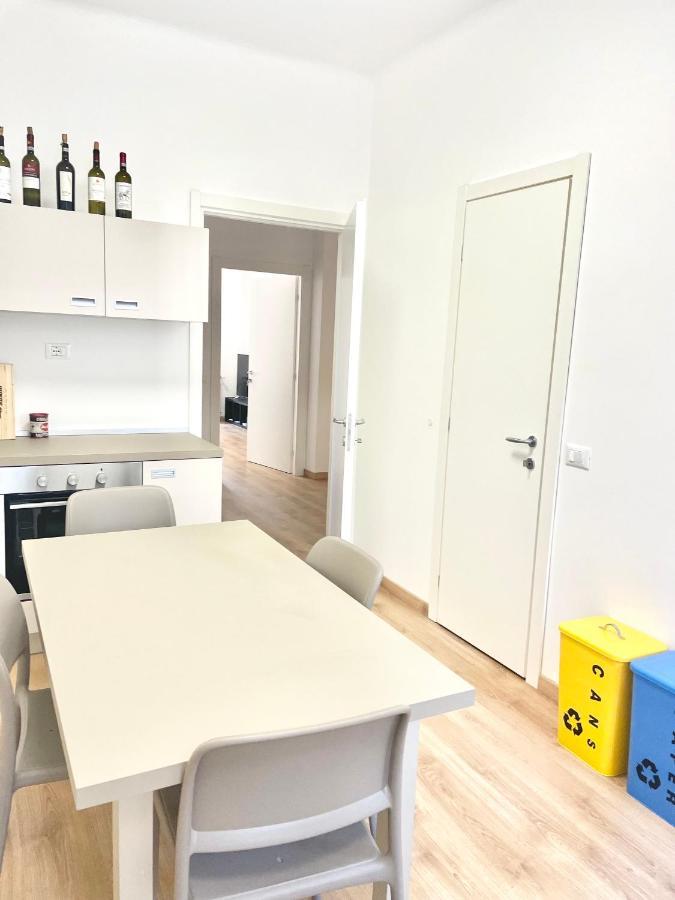 Camera Con Bagno Privato - Zona Bocconi Milano Exterior foto